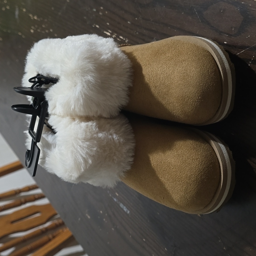 Toddler girls faux fur lined boots